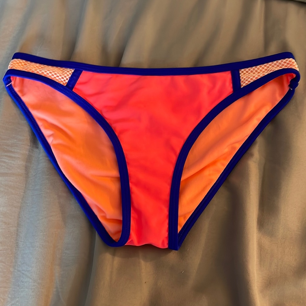women’s small bikini bottom